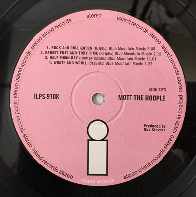 Lot 334 - MOTT THE HOOPLE - S/T LP (UK MISPRESS - PINK ISLAND - ILPS 9108)