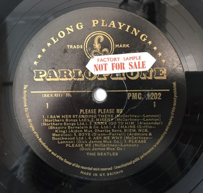 Lot 23 - THE BEATLES - PLEASE PLEASE ME LP (2ND UK BLACK & GOLD MONO COPY - FACTORY SAMPLE - PMC 1202)