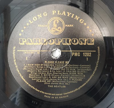 Lot 15 - THE BEATLES - PLEASE PLEASE ME LP (2ND UK BLACK & GOLD MONO COPY - PMC 1202)