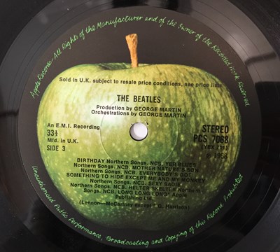Lot 16 - THE BEATLES - WHITE ALBUM LP (COMPLETE UK STEREO - No: 0005238 - PCS 7067/ 68)