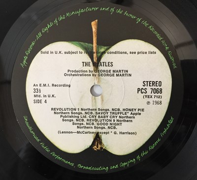 Lot 16 - THE BEATLES - WHITE ALBUM LP (COMPLETE UK STEREO - No: 0005238 - PCS 7067/ 68)