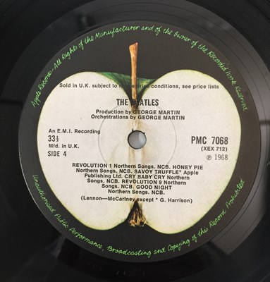 Lot 18 - THE BEATLES - WHITE ALBUM LP (COMPLETE UK MONO - No: 0296103 - PMC 7067/ 68)