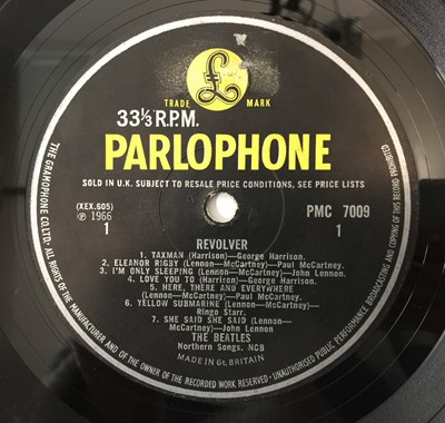 Lot 24 - THE BEATLES - REVOLVER LP (ORIGINAL WITHDRAWN 606-1 MIX COPY - PMC 7009)