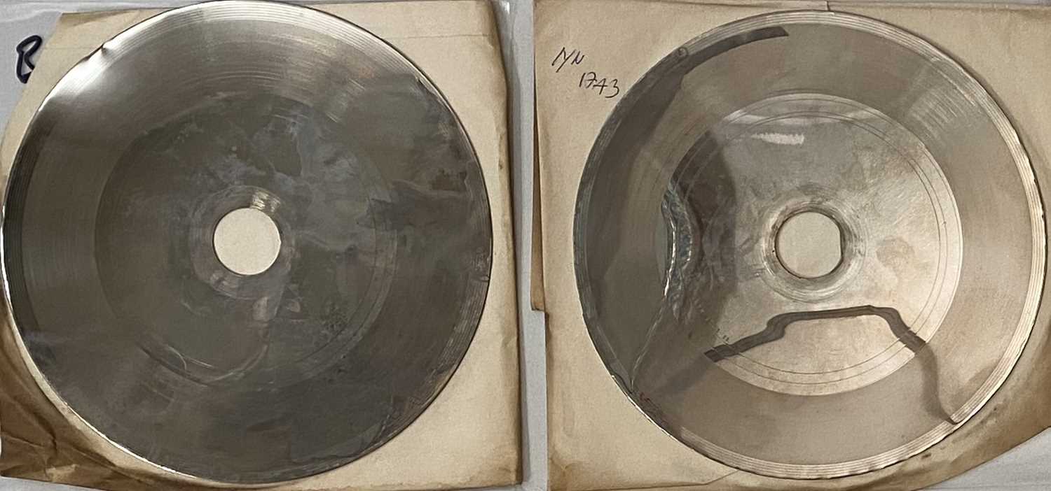 Lot 45 - THE BEATLES - THE BEATLES SIXTH CHRISTMAS RECORD 7" METAL STAMPERS (LYN 1743-1L / LYN 1744-1L)