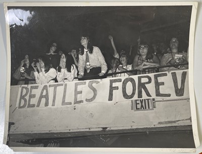 Lot 261 - THE BEATLES - ORIGINAL PHOTO NEGATIVES WITH COPYRIGHT FROM THE 1966 CINCINNATI CONCERT.