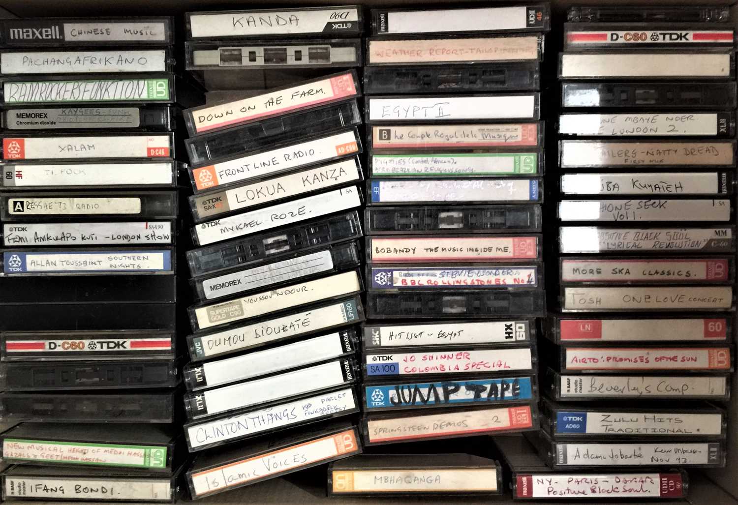 Lot 904 - JUMBO VANRENEN CASSETTE ARCHIVE -...
