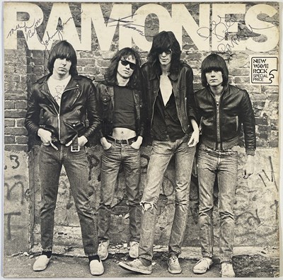 Lot 93 - RAMONES - FULLY SIGNED COPY OF THE DEBUT LP
