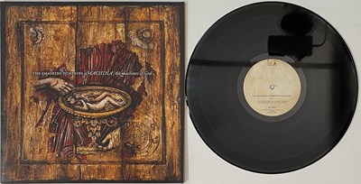 Lot 38 - THE SMASHING PUMPKINS - MACHINA / THE MACHINES OF GOD LP (ORIGINAL EUROPEAN 2000 PRESSING - HUTDLP 59)
