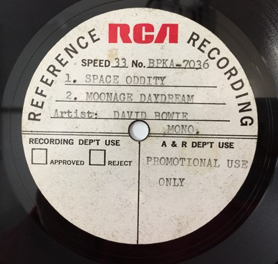 Lot 40 - DAVID BOWIE - SPACE ODDITY, MOONAGE DAYDREAM, LIFE ON MARS?, IT AIN'T EASY EP (RCA ACETATE)