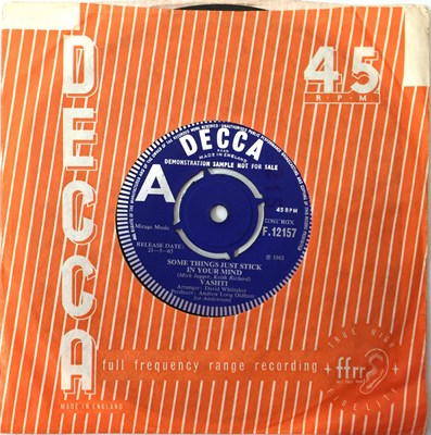 Lot 66 - VASHTI - SOME THINGS JUST STICK IN YOUR MIND 7" (DEMO - DECCA F.12157)