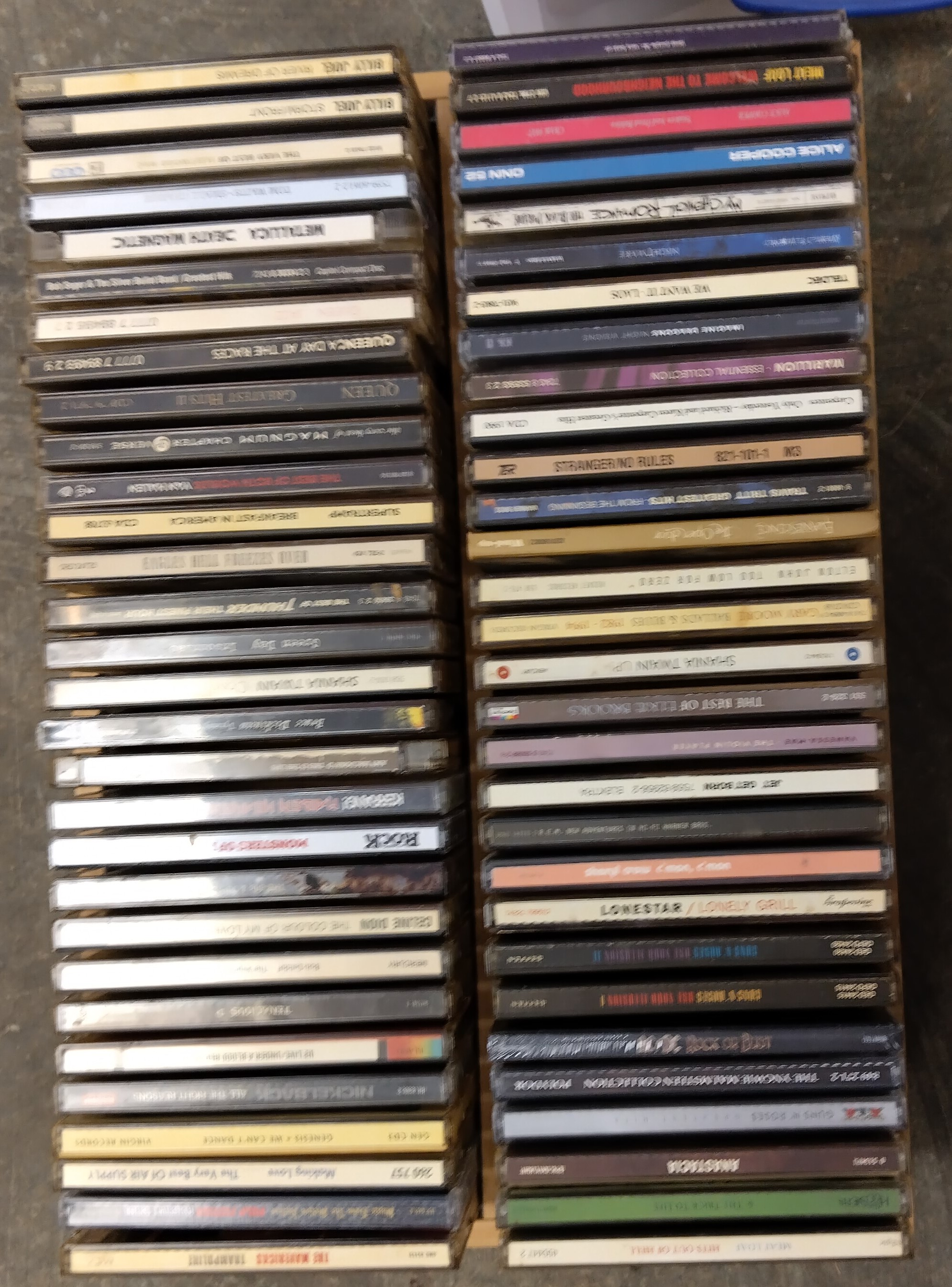 Lot 1386 - ROCK LP AND CD COLLECTION