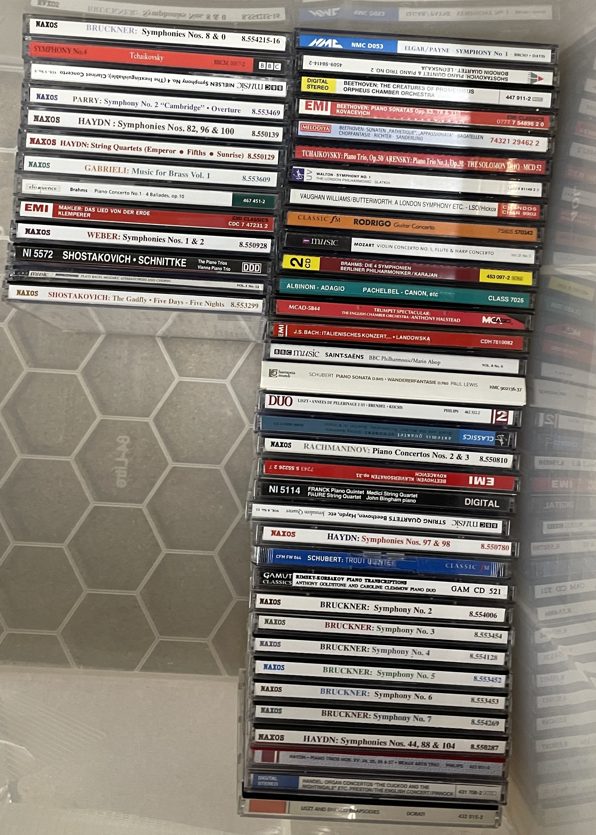 Model Cd Collection Lot 1395 - CLASSICAL - CD COLLECTION