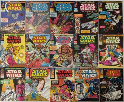 Lot 35 - STAR WARS - COLLECTION OF COMICS / ANNUALS / BOOKS.