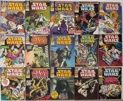 Lot 35 - STAR WARS - COLLECTION OF COMICS / ANNUALS / BOOKS.