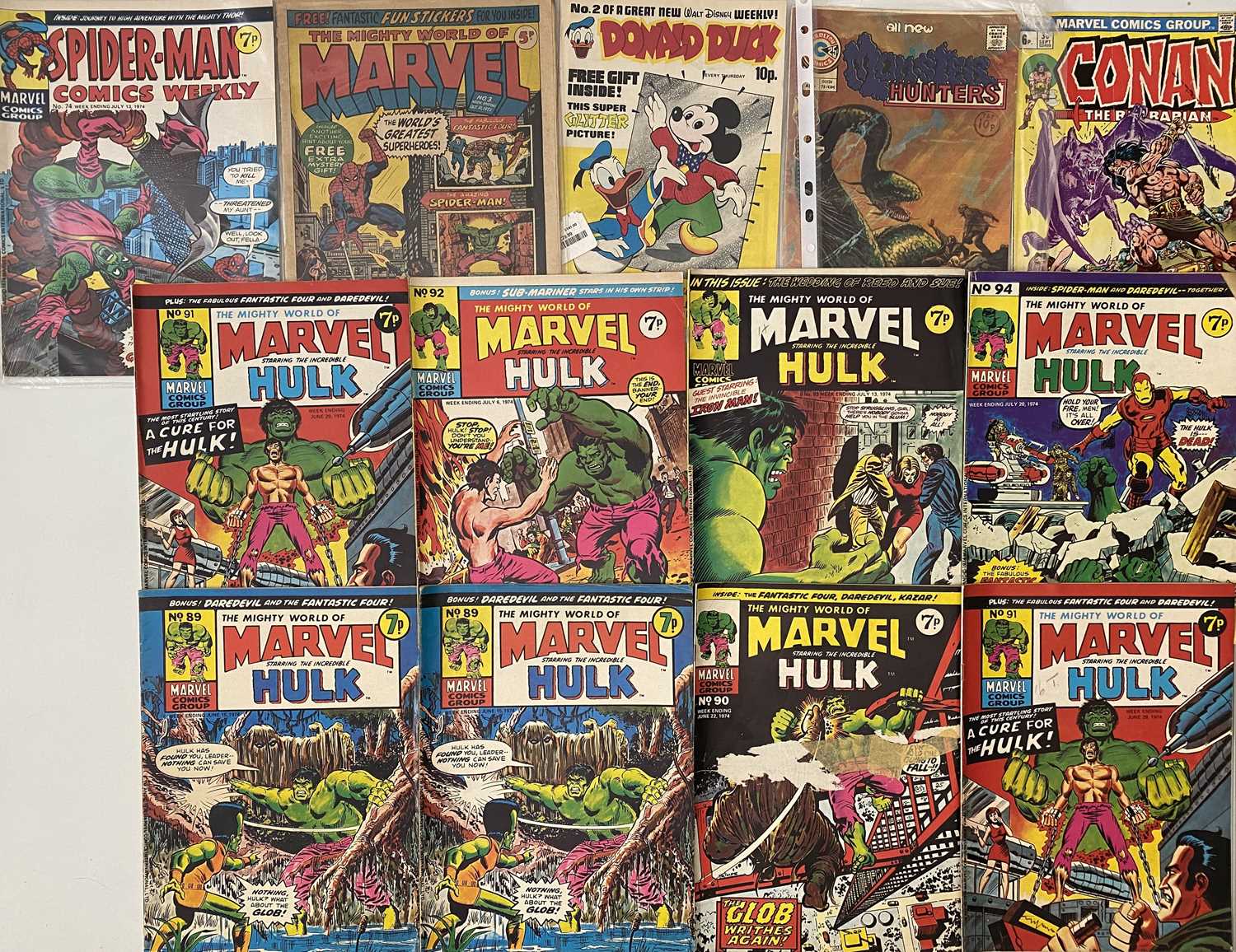 Lot 36 - COMICS INC MARVEL.