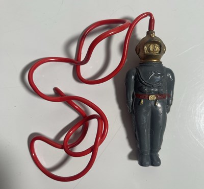 Lot 28 - TRESCO - SUBMARINE AND DIVER FIGURINES IN BOX.