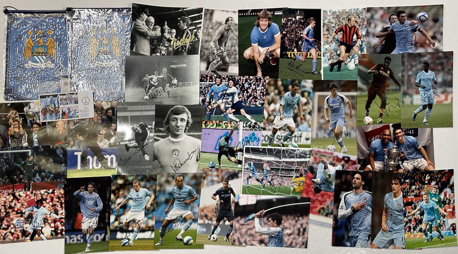 Lot 268 - FOOTBALL MEMORABILIA - MANCHESTER CITY - SIGNED PHOTOGRAPHS AND PENNANTS.