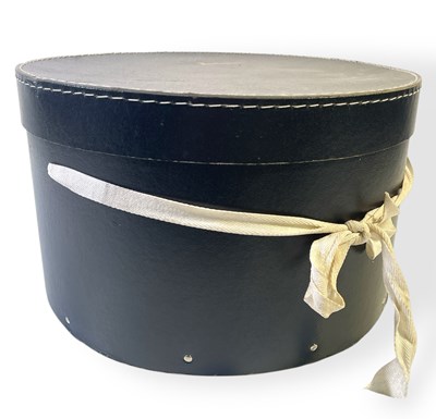 Lot 41 - PEAKY BLINDERS - HELEN MCCRORY AS POLLY GRAY - PRODUCTION ISSUED HAT.