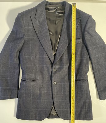 Lot 46 - PEAKY BLINDERS - CILLIAN MURPHY AS TOMMY SHELBY - SCREEN MATCHED WOOLLEN THREE-PIECE SUIT.