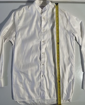 Lot 45 - PEAKY BLINDERS - CILLIAN MURPHY AS TOMMY SHELBY - LIKELY SCREEN WORN THREE PIECE SUIT.