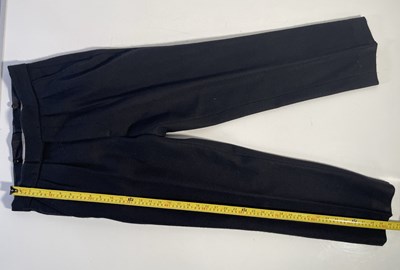 Lot 44 - PEAKY BLINDERS - CILLIAN MURPHY AS TOMMY SHELBY - LIKELY SCREEN WORN SUIT.