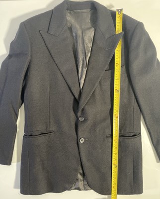 Lot 44 - PEAKY BLINDERS - CILLIAN MURPHY AS TOMMY SHELBY - LIKELY SCREEN WORN SUIT.