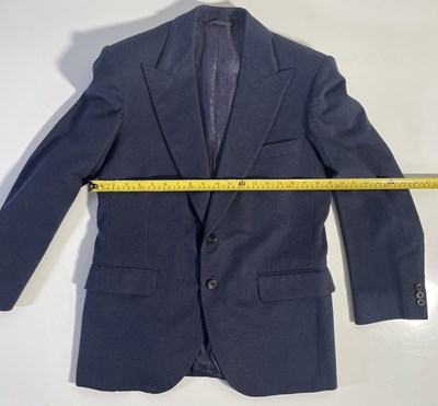 Lot 49 - PEAKY BLINDERS - CILLIAN MURPHY AS TOMMY SHELBY - LIKELY SCREEN WORN SUIT.