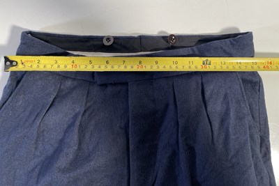 Lot 49 - PEAKY BLINDERS - CILLIAN MURPHY AS TOMMY SHELBY - LIKELY SCREEN WORN SUIT.