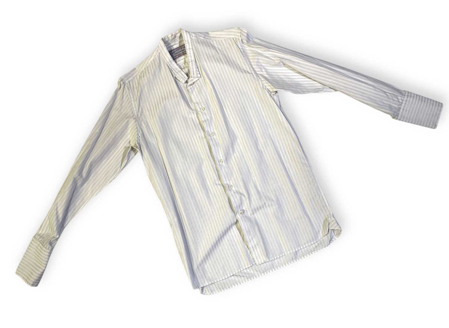 Lot 19 - PEAKY BLINDERS - CILLIAN MURPHY AS TOMMY SHELBY - PRODUCTION ISSUED SHIRT.