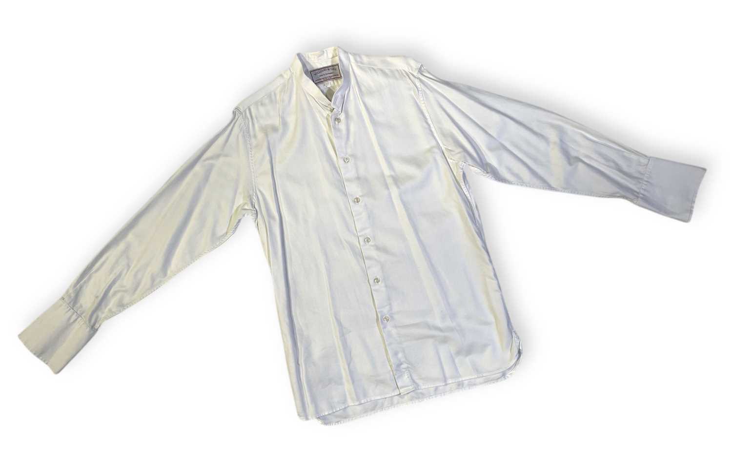 Lot 20 - PEAKY BLINDERS - CILLIAN MURPHY AS TOMMY SHELBY - PRODUCTION ISSUED SHIRT.