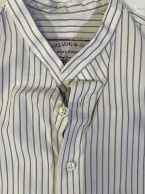 Lot 22 - PEAKY BLINDERS - CILLIAN MURPHY AS TOMMY SHELBY - PRODUCTION ISSUED SHIRT.