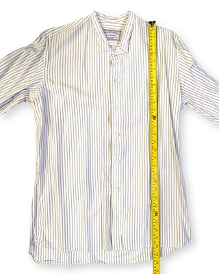 Lot 23 - PEAKY BLINDERS - CILLIAN MURPHY AS TOMMY SHELBY - PRODUCTION ISSUED SHIRT.