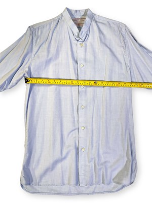Lot 29 - PEAKY BLINDERS - CILLIAN MURPHY AS TOMMY SHELBY - PRODUCTION ISSUED SHIRT.