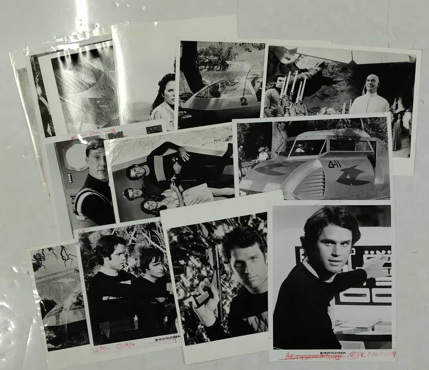 Lot 185 - CLASSIC US TELEVISION PROGRAMMES / WESTERN - LARGE COLLECTION OF PRESS PHOTOGRAPHS.