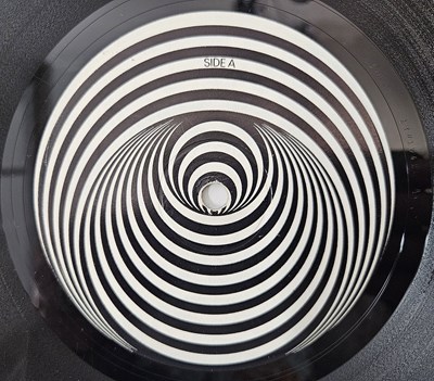 Lot 416 - BLACK SABBATH - PARANOID LP (UK BIG BEAR/ VERTIGO LARGE SWIRL/ 6360 011)