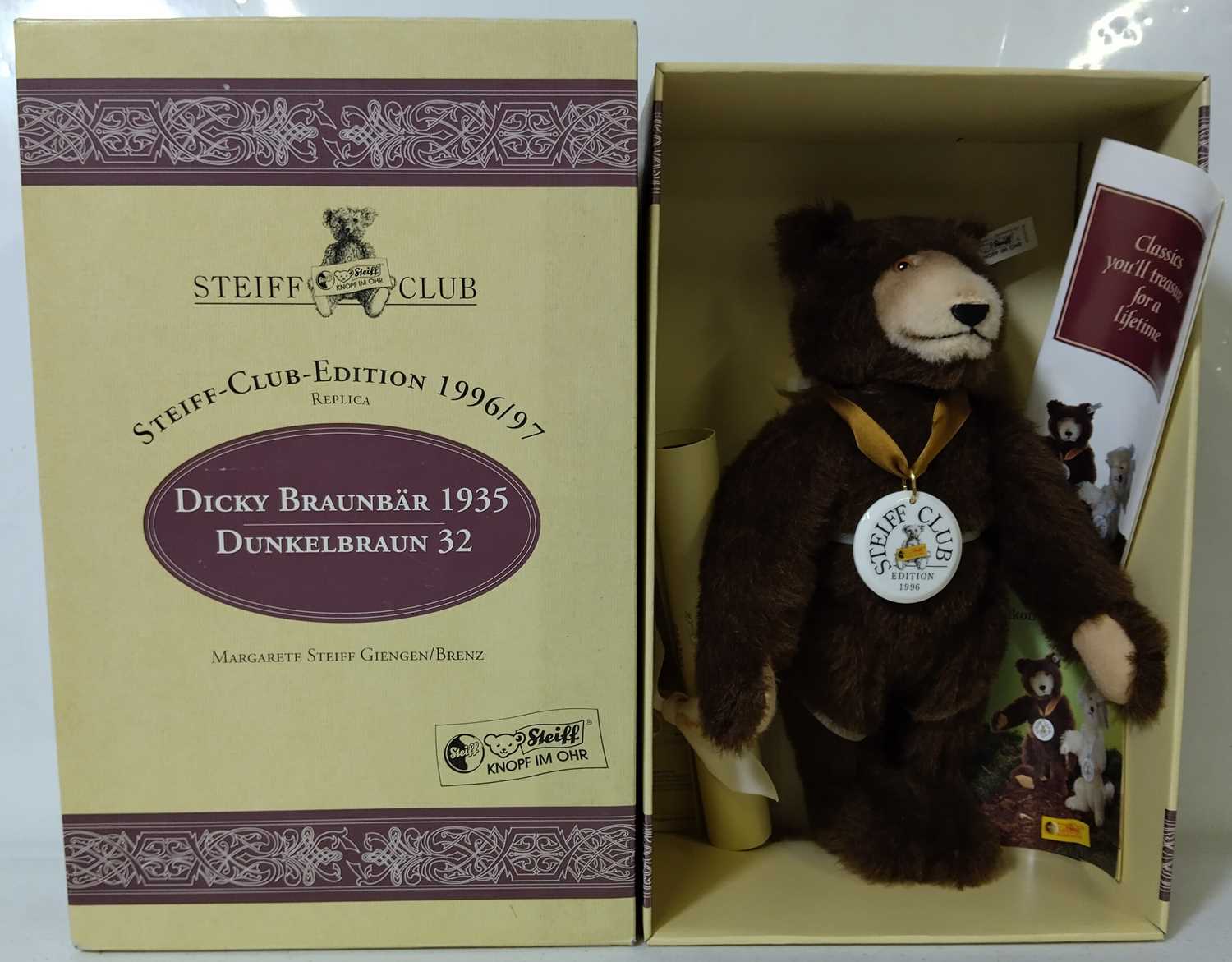 Lot 248 - Steiff Dicky Braunbar 1935 Dunklebraun 32 Dicky Brown Bear 1935 Dark Brown 32