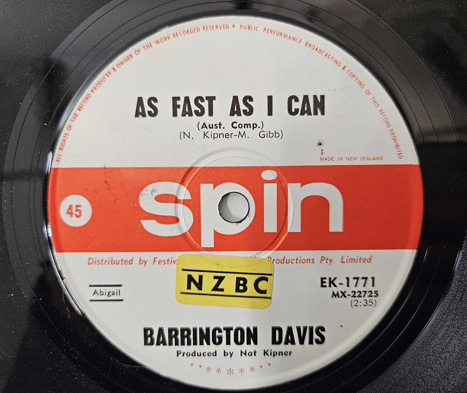 Lot 57 - BARRINGTON DAVIS - RAINING TEARDROPS 7" (ORIGINAL NZ PRESSING - SPIN EK-1771)
