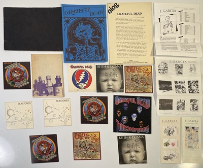 Lot 351 - THE GRATEFUL DEAD - MEMORABILIA COLLECTION.