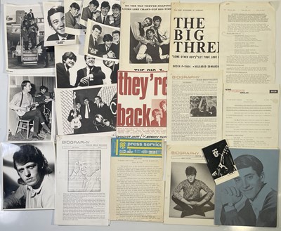 Lot 352 - POP / BEAT - 1960S PRESS AND PROMOTIONAL ITEMS.