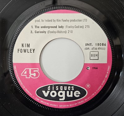Lot 323 - KIM FOWLEY - THE TRIP EP (ORIGINAL FRENCH COPY - DISQUES VOGUE INT. 18086)
