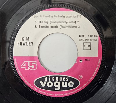Lot 323 - KIM FOWLEY - THE TRIP EP (ORIGINAL FRENCH COPY - DISQUES VOGUE INT. 18086)