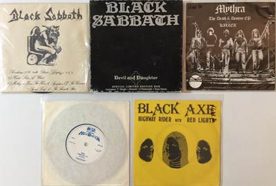 Lot 1061 - METAL/ HEAVY ROCK - 7" RARITIES