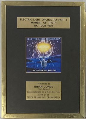 Lot 141 - ELO 1990S TOUR AWARD