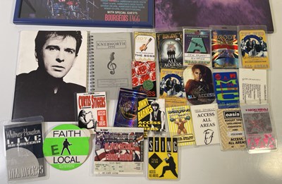 Lot 46 - AAA PASSES INC OASIS KNEBWORTH / PROGRAMMES AND MEMORABILIA.