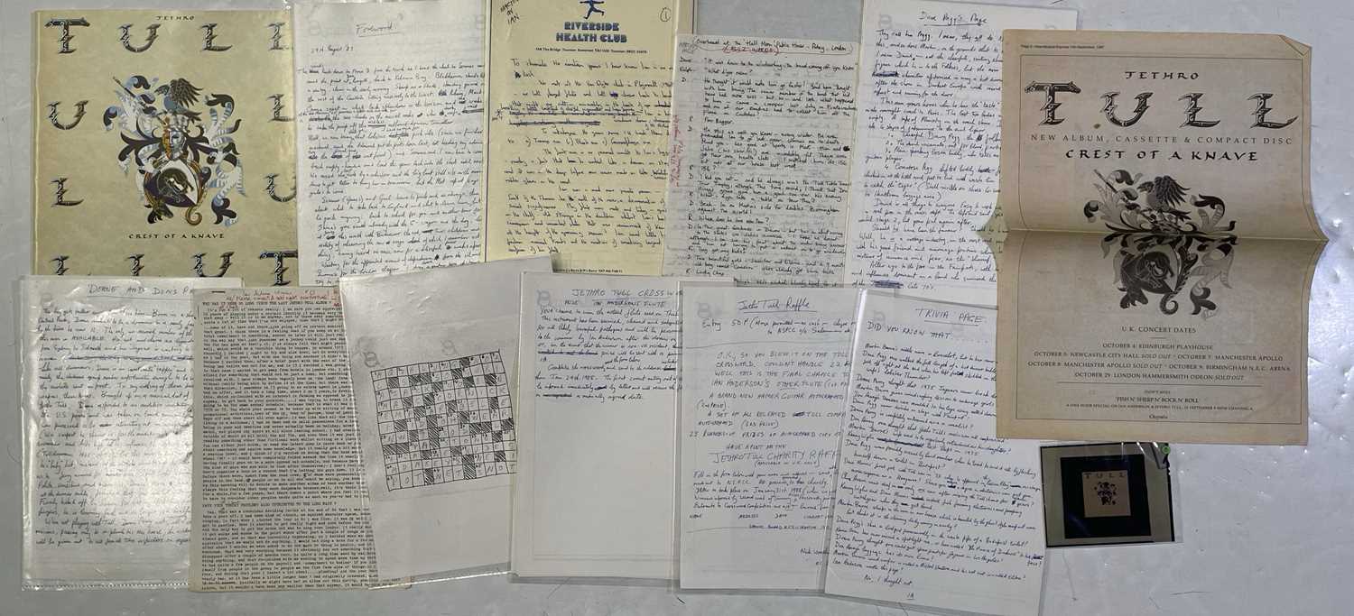 Lot 47 - JETHRO TULL - HANDWRITTEN PROGRAMME NOTES INC IAN ANDERSON.