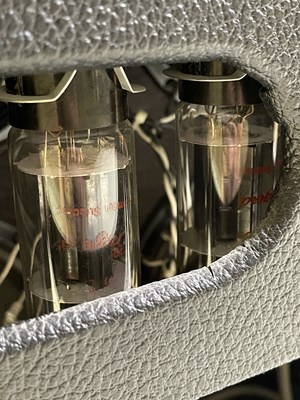 Lot 2 - FENDER PR 247 HOT ROD DEVILLE GUITAR AMPLIFIER.