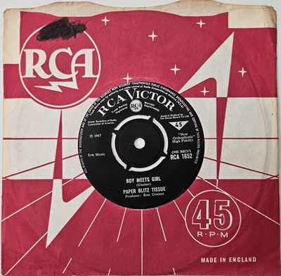 Lot 273 - PAPER BLITZ TISSUE - BOY MEETS GIRL UK 7" ON RCA 1652