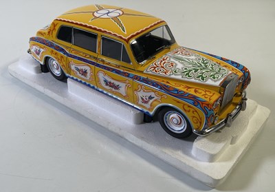 Lot 346 - PARAGON MODELS REPLICA JOHN LENNON ROLLS ROYCE PHANTOM V