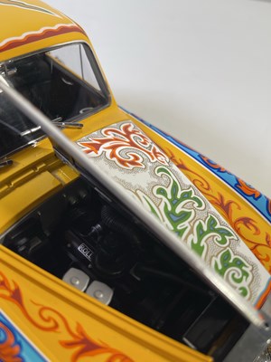 Lot 346 - PARAGON MODELS REPLICA JOHN LENNON ROLLS ROYCE PHANTOM V