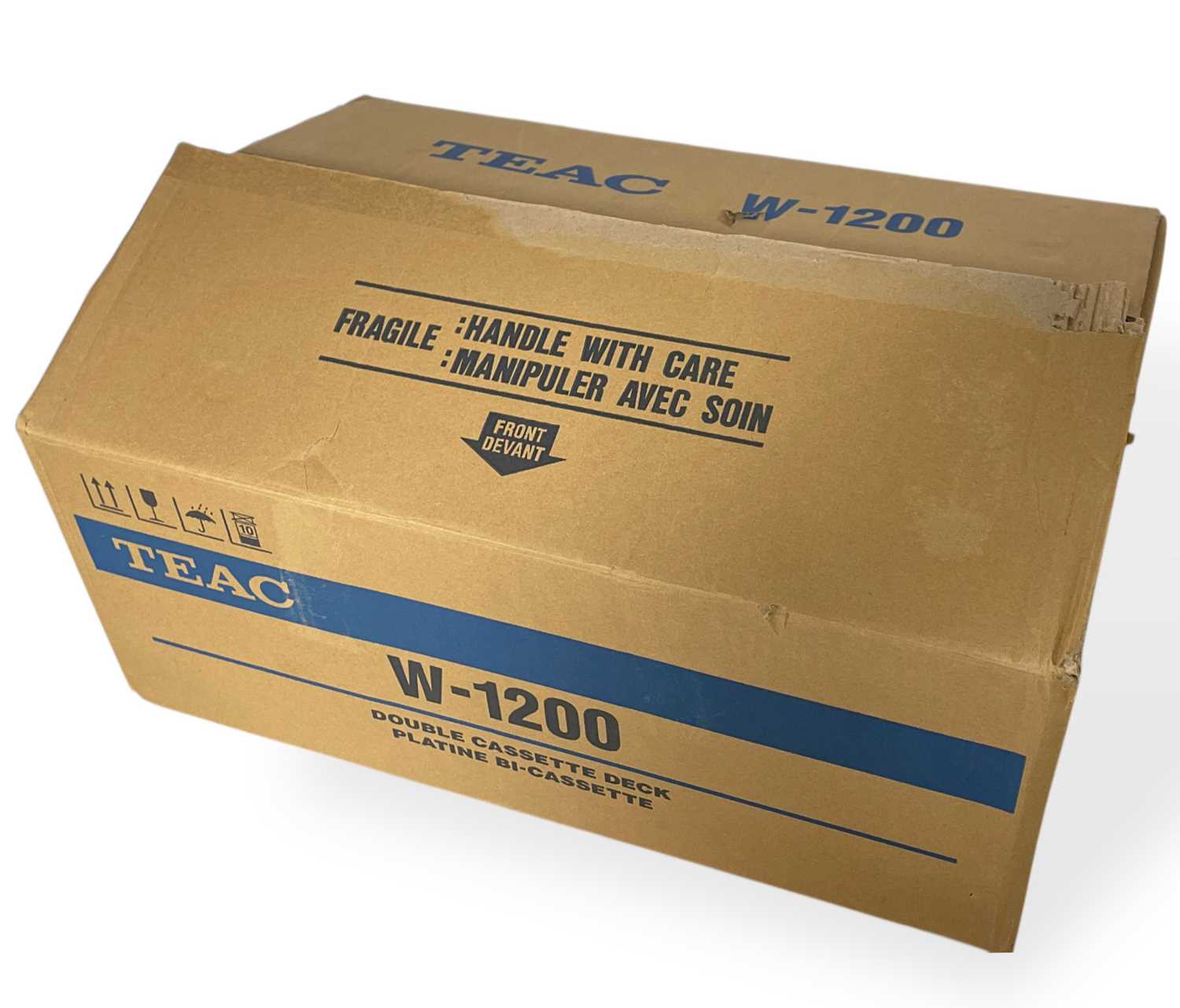 Lot 16 - TEAC W-1200 DOUBLE CASSETTE DECK - BOXED.